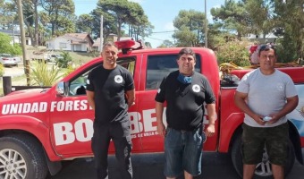 BOMBEROS DE VILLA GESELL COLABORAN CON EL CONTROL DE LOS INCENDIOS EN CORRIENTES